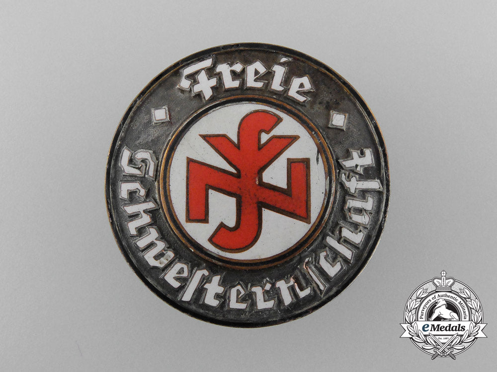 germany._a_national_federation_of_free_sisters_and_nurses_badge_d_3853