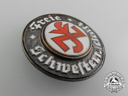 germany._a_national_federation_of_free_sisters_and_nurses_badge_d_3855