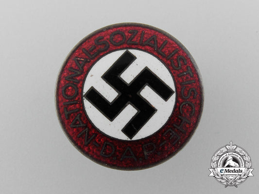 an_nsdap_party_member_lapel_badge_by_kerbach&_israel(_m1/42)_d_3867