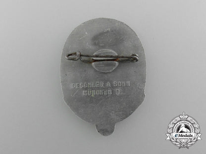 a1935_day_of_labour_badge_by_deschler&_soh_d_3898