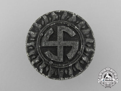 an_unattributed_third_reich_period_sunwheel_swastika_badge_by_wilhelm_schröder&_co_d_3942