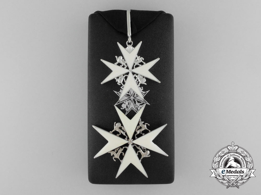 an_order_of_st._john;_commander_set_with_case_d_4007_1