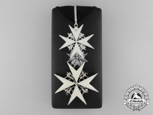 an_order_of_st._john;_commander_set_with_case_d_4007_1