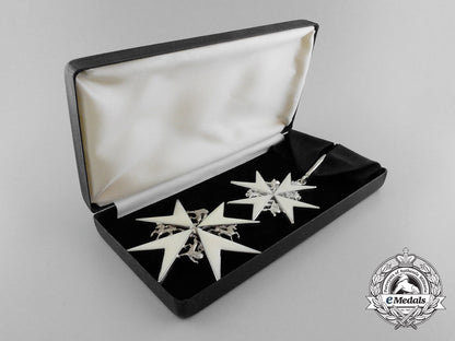 an_order_of_st._john;_commander_set_with_case_d_4009_1