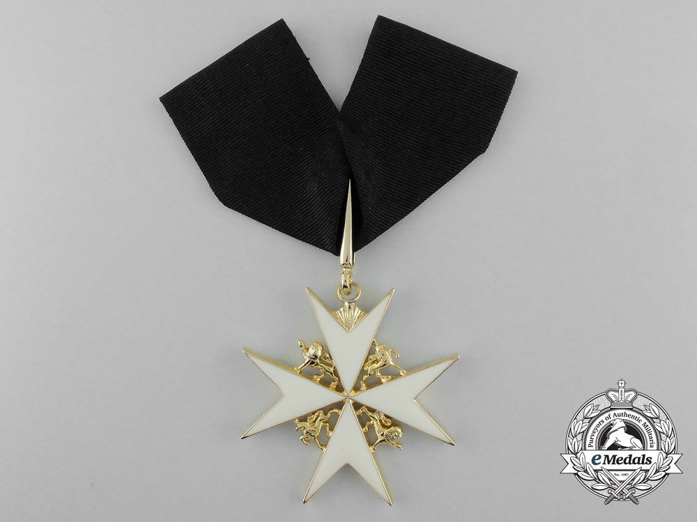 an_order_of_st._john;_knight_of_justice_set_with_case_d_4049_1_1