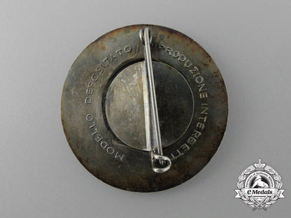 italy._a_fascist_youth"_opera_balilla"_badge_d_4182_1