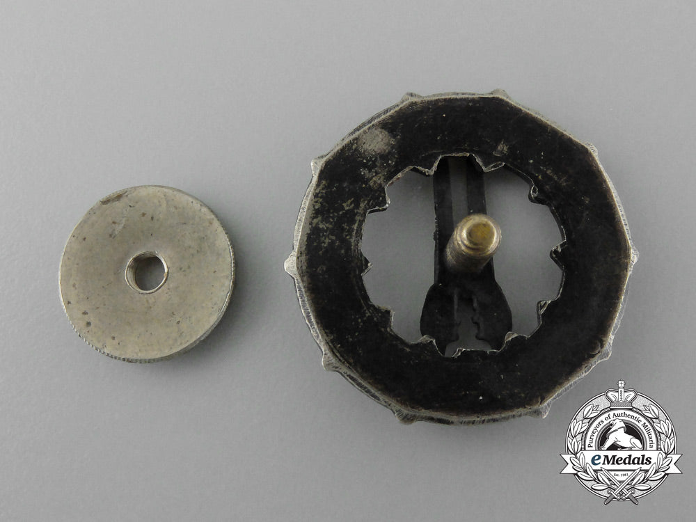 a_second_war_finnish_rifle_shooting_badge;2_nd_class_d_4185_1