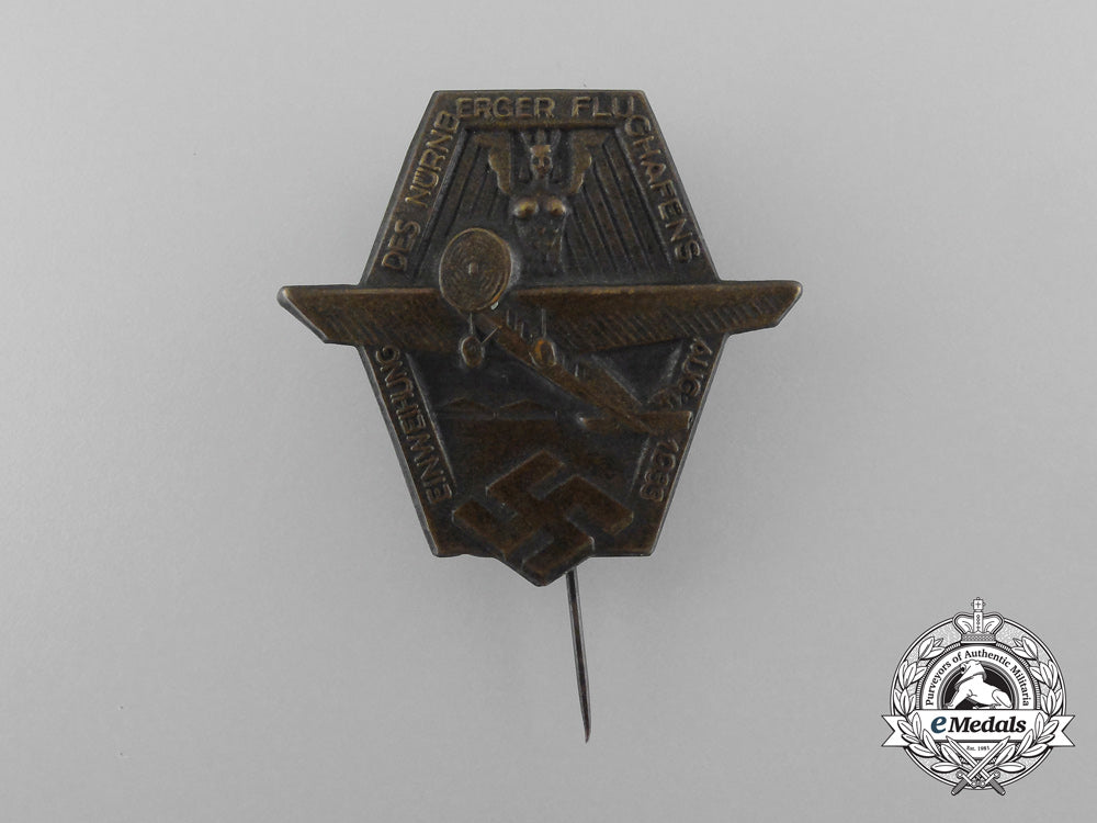 a1933_grand_opening_of_the_nürberger_airport_badge_d_4453_1