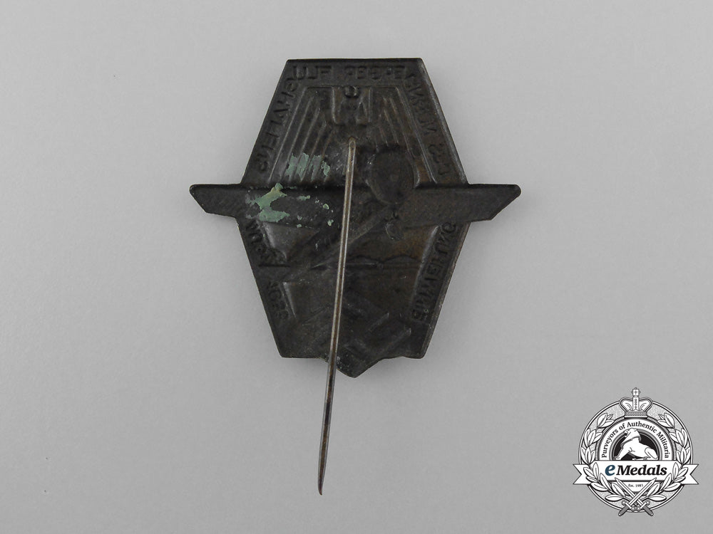 a1933_grand_opening_of_the_nürberger_airport_badge_d_4454_1