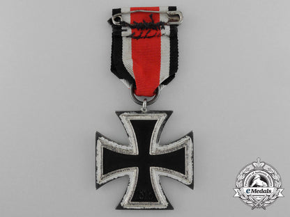 a_group_of_awards_with_documents_to_ship_mechanic-_senior_lance_corporal_kurt_andreessen_d_4496_1