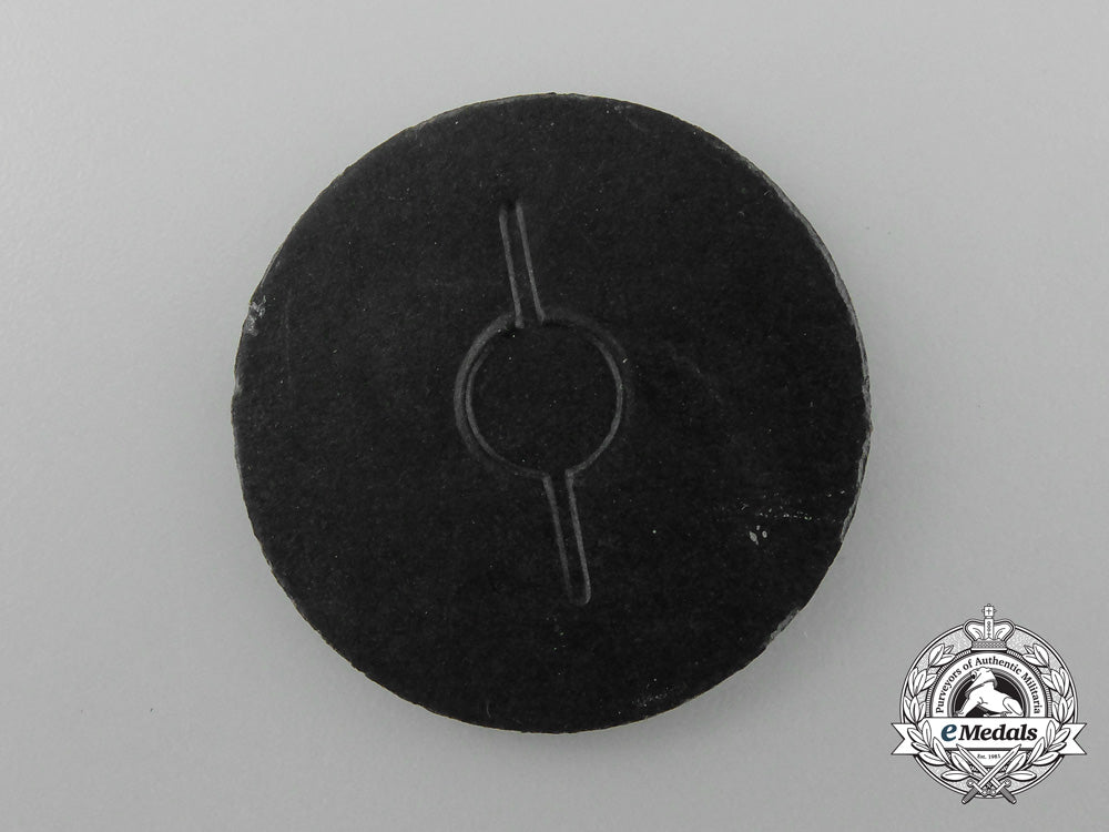 a1939-40_düsseldorf_winterhilfswerk_donation_badge_d_4570