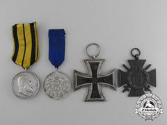 A Lot Of Four Fine First War Period Medals, Awards, And Decorations