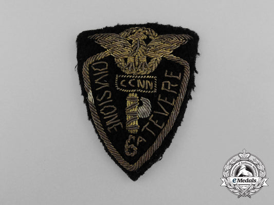 an_italian6_th_tevere_ccnn"_black_shirts"_division(6°_divisione_tevere)_sleeve_shield_d_4742_1