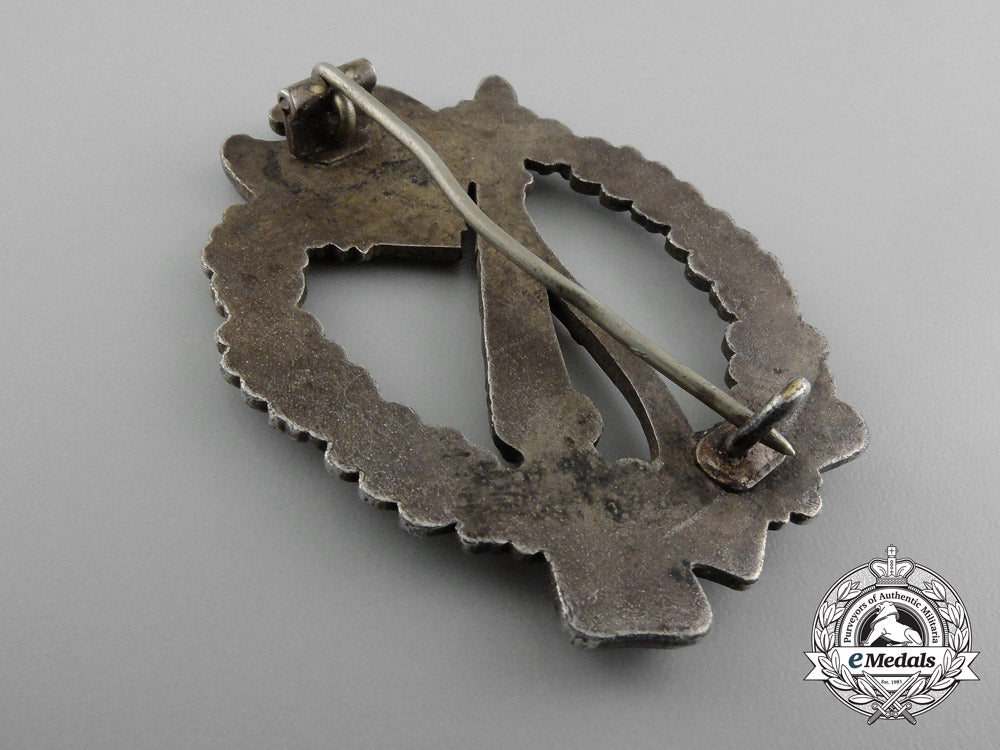 an_early_plated_type_infantry_assault_badge;_unmarked_d_5051