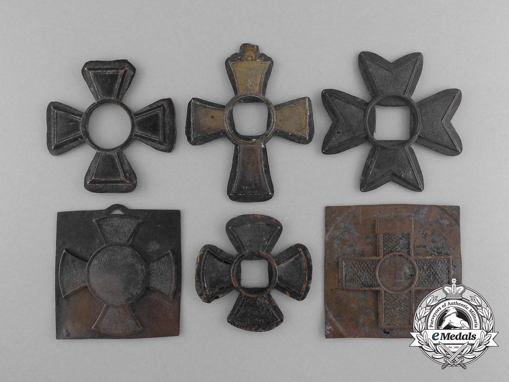 a_lot_of_six_medal_parts_recovered_from_the_zimmermann_factory_d_5174_1