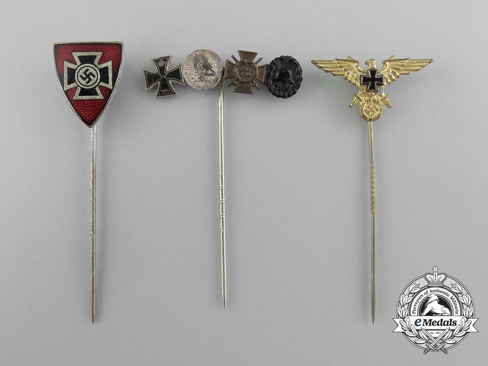 a_lot_of_three_fine_stick_pins_d_5178_1