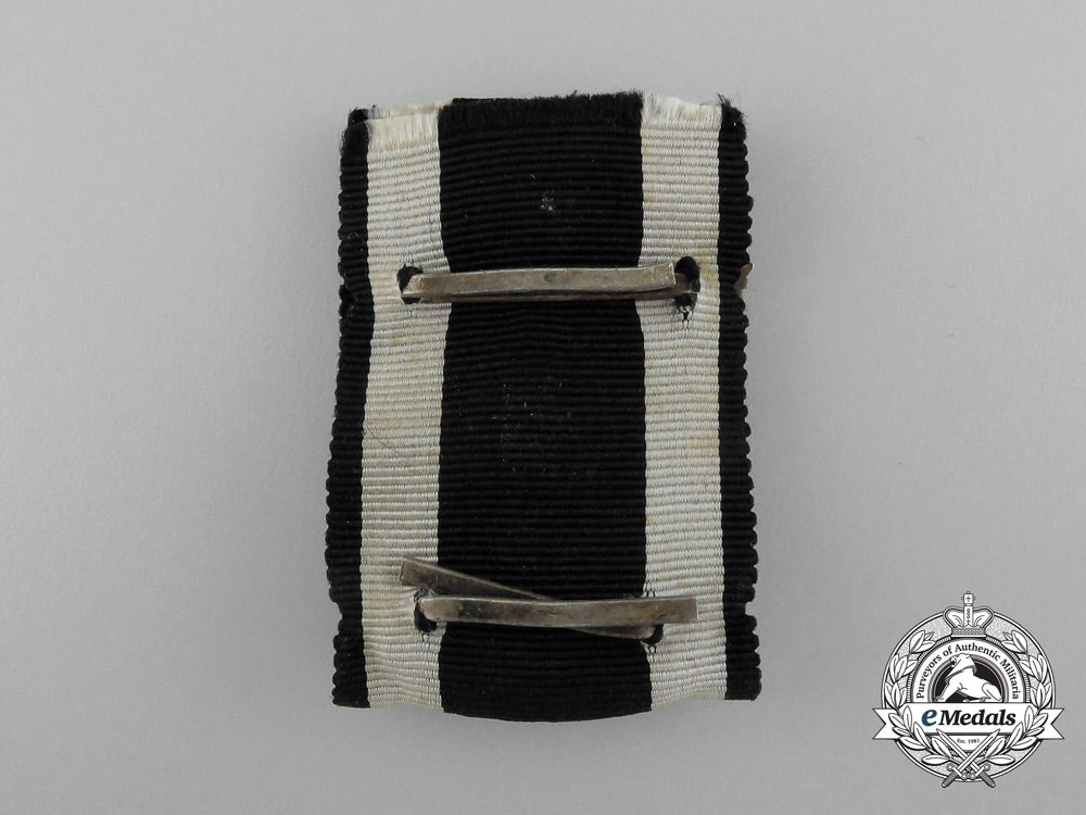 an_iron_cross1914_second_class_with1939_clasp_to_the_iron_cross_by_friedländer_d_5192