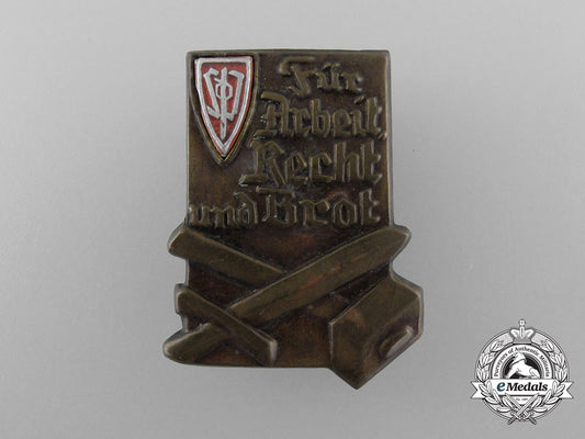 a_sudeten-_german“_for_labour,_justice_and_bread”_badge_d_5209
