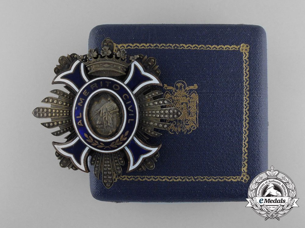 spain,_kingdom._an_order_of_civil_merit,_breast_star_ladies'_version_with_case_d_5410_2_1_1_1_1_1_1