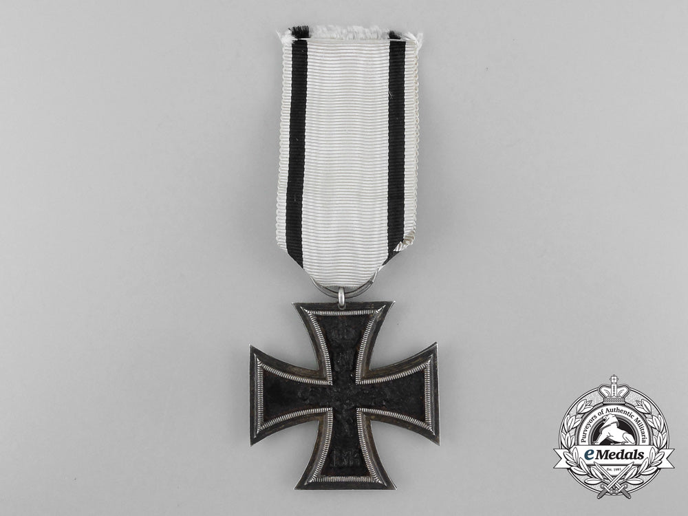a_non_combatant_iron_cross2_nd_class1914_by_f._godet&_sohn_d_5427_1