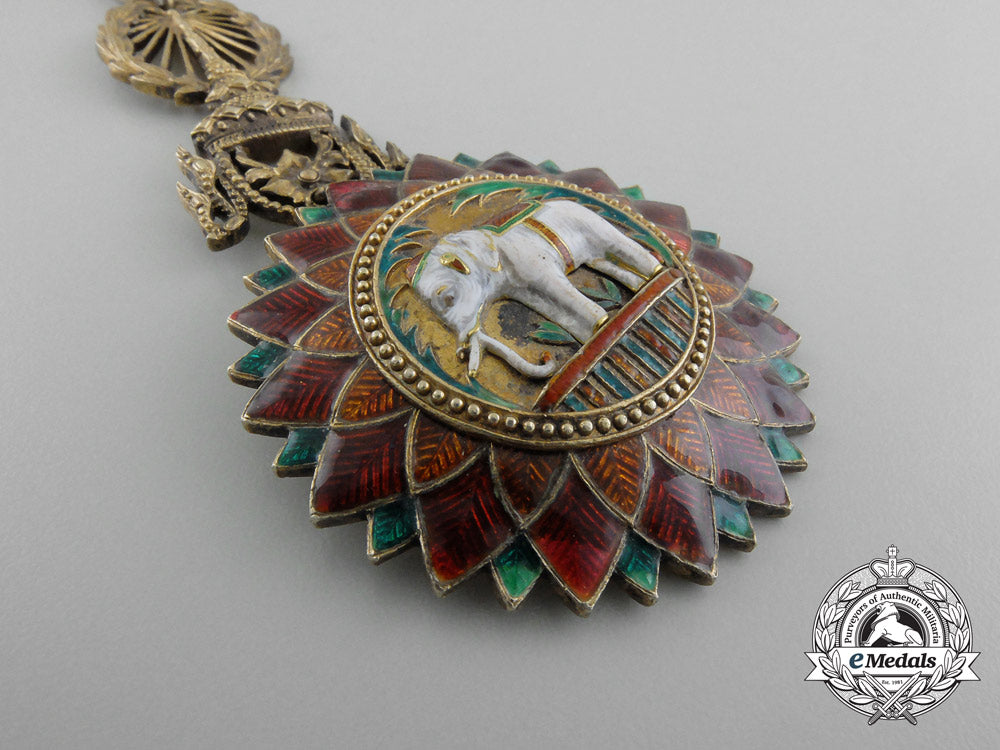 a_thailand_most_exalted_order_of_the_white_elephant,3_rd_class_commander_with_case_d_5428