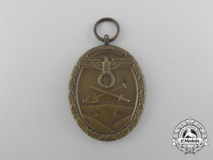 germany._a_west_wall_medal_with_original_packet_of_issue_by_carl_poellath_d_5492_1