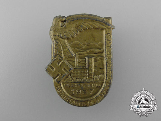 a1937_nsdap“_district_council_day_of_the_victorious_district”_badge_d_5516