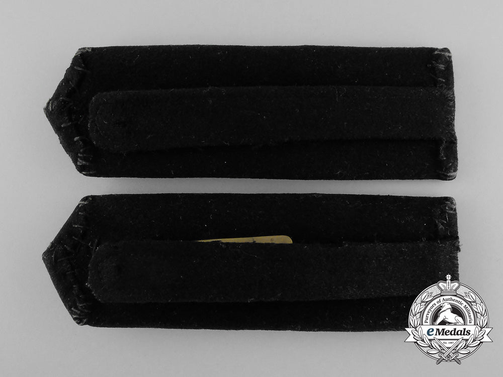 germany,_imperial._a_navy(_kaiserliche_marine)_maschinistenmaat_shoulder_board_pair_d_5536_1