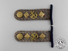 An Imperial German Navy (Kaiserliche Marine) Kapitanleutnant Torpedoman Shoulder Board Pair
