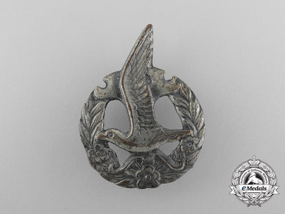a_scarce_dutch_nationale_jeugdstorm_sports_badge;_girls’_version;_numbered_d_5605_1