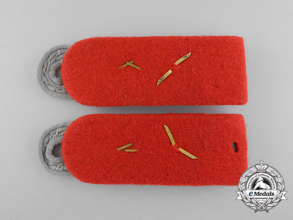 a_grouping_of_wehrmacht_artillery_insignia_d_5662_1