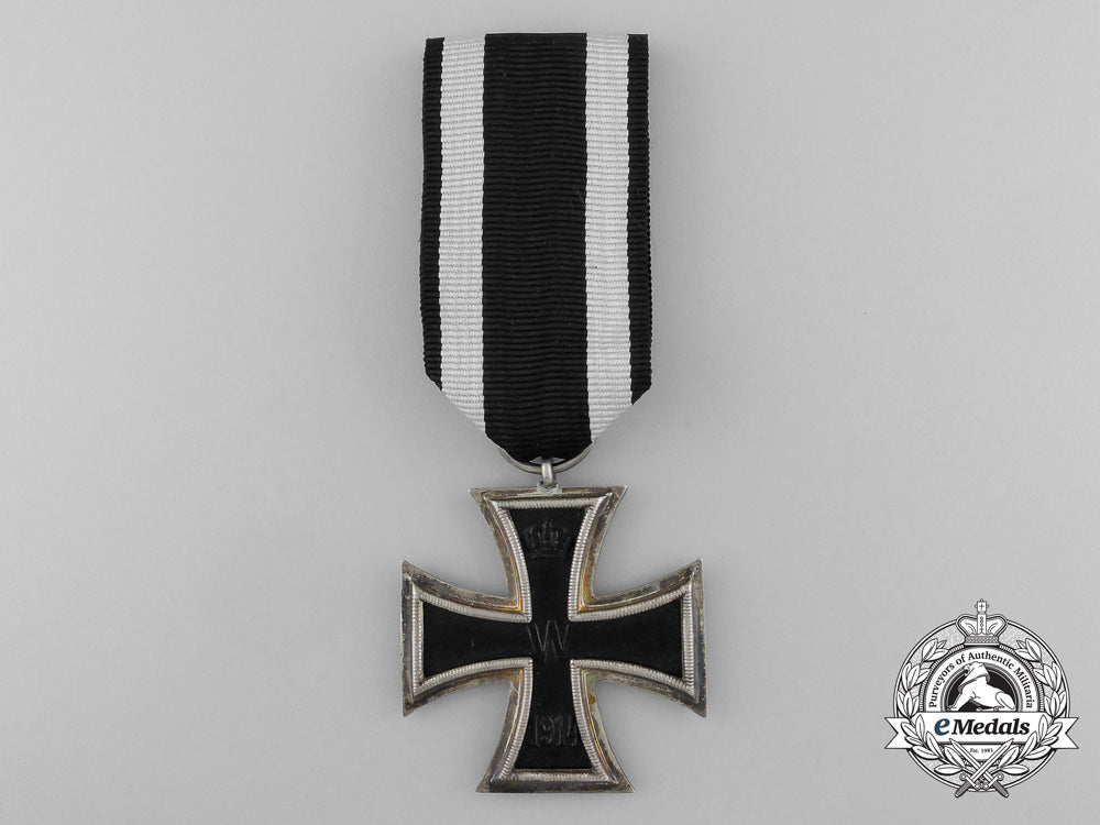 an_iron_cross1914_second_class_by_the_königliches_münzamt_of_berlin_with_miniature_d_5706_1