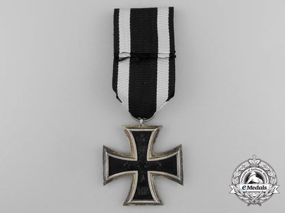 an_iron_cross1914_second_class_by_the_königliches_münzamt_of_berlin_with_miniature_d_5709_1