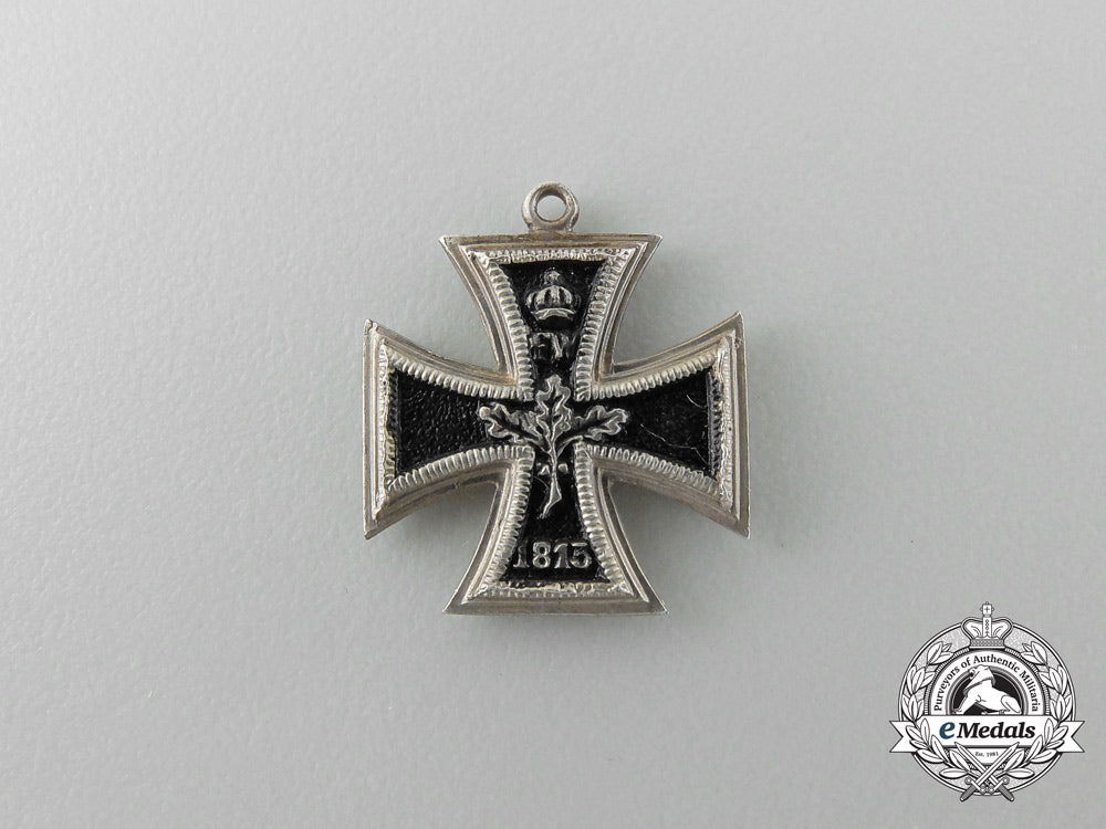 an_iron_cross1914_second_class_by_the_königliches_münzamt_of_berlin_with_miniature_d_5714_1