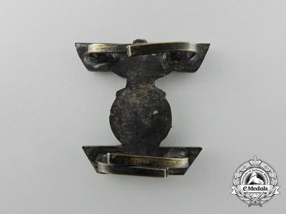 a_fine_reduced_size_clasp_to_the_iron_cross1939_second_class;_type_ii_d_5728_1
