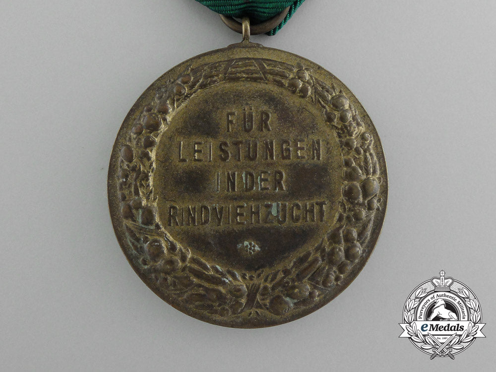 a_blut_und_boden_landesbauernschaft“_for_achievement_in_the_breeding_of_cattle”_badge_d_5748_1