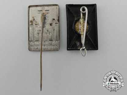 a_set_of_two_german_war_graves_commission_donation_stickpins_and_badges_d_5750