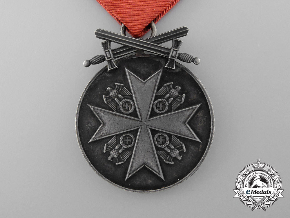 a_german_eagle_order_silver_merit_medal_with_swords_by_pr._münze,_berlin_d_5767_1