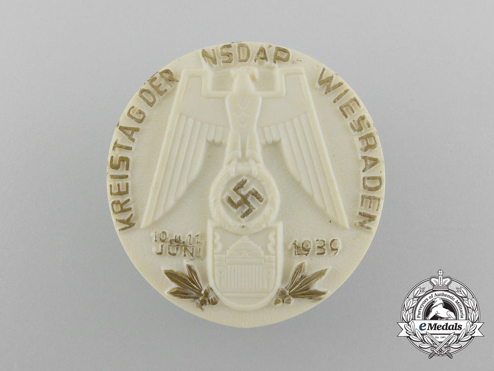 a1939_nsdap_wiesbaden_district_day_badge_by_richard_sieper&_söhne_d_5832
