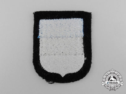 a_mint_estonian_ss-_volunteer_shield_patch_d_5937