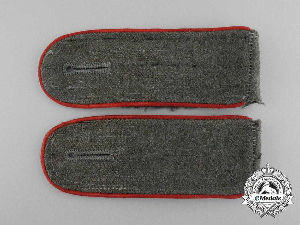 a_mint_pair_of_wehrmacht_artillery_enlisted_man’s_shoulder_boards_d_6141_1