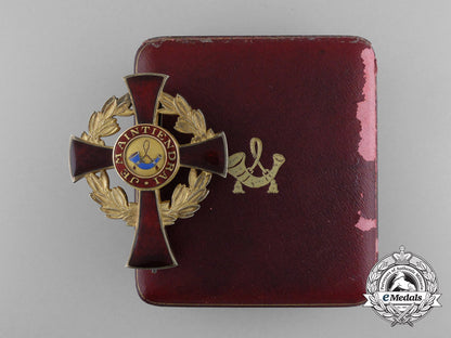a_family_order_of_orange_officer's_cross,_type_ii(1908-1969)_with_case_d_6245