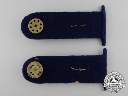 germany,_imperial._a_navy(_kaiserliche_marine)_oberleutnant_zur_see_shoulder_board_pair_d_6354_1