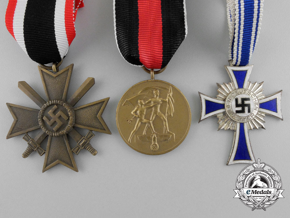 a_lot_of_three_third_reich_period_awards_and_decorations_d_6371_1