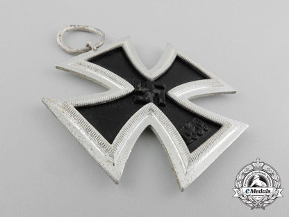 an_iron_cross1939_second_class_by_gustav_brehmer_of_markneukirchen_d_6381_1