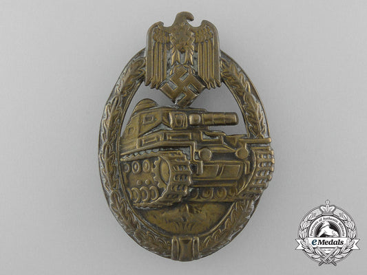 an_early_bronze_grade_tank_badge_in_tombac_d_6390_1