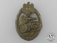 An Early Bronze Grade Tank Badge In Tombac