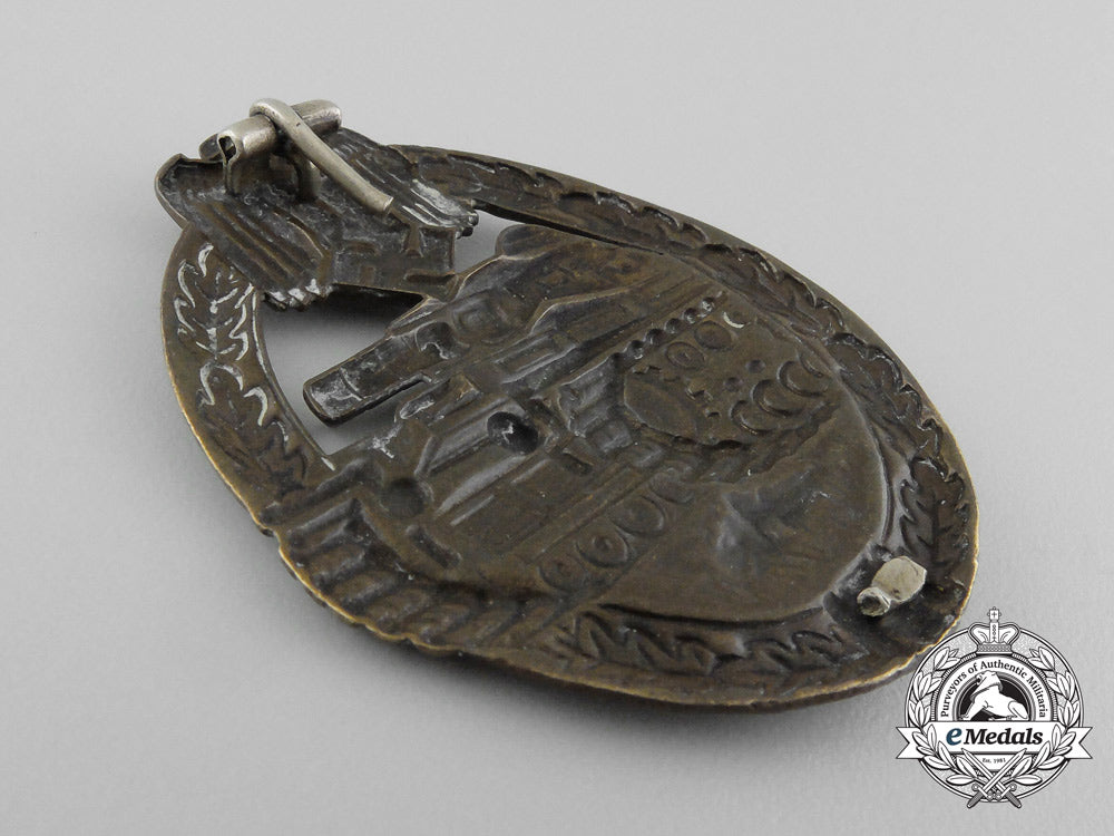 an_early_bronze_grade_tank_badge_in_tombac_d_6393_1_1