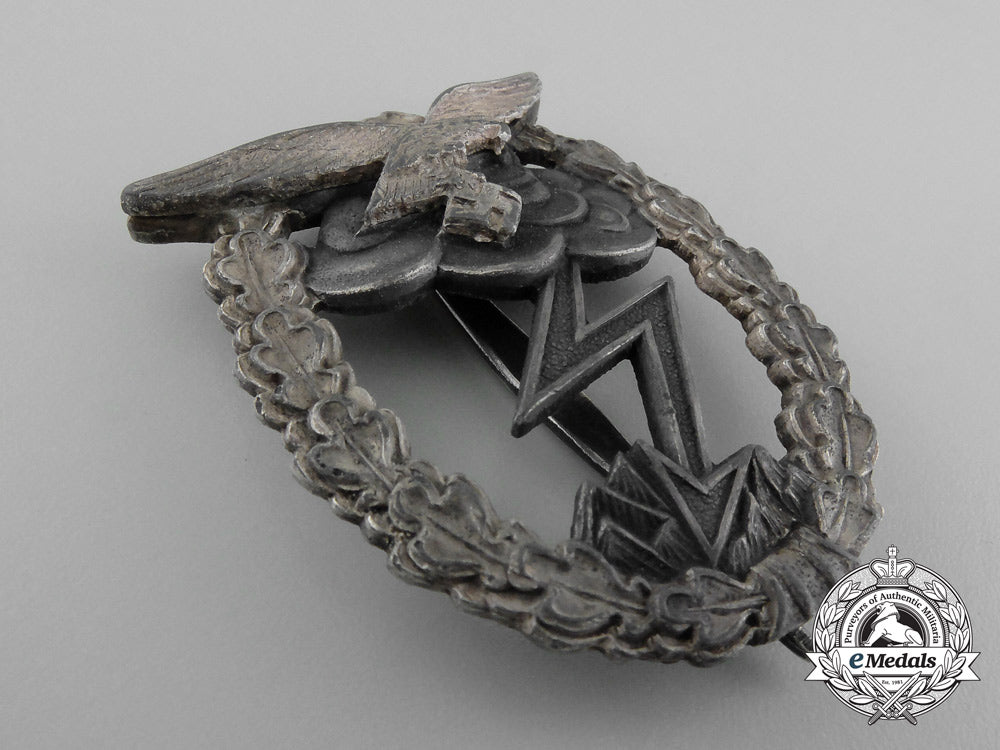 a_luftwaffe_ground_assault_badge_by_rudolf_karneth&_söhne_d_6458