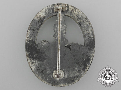 a_silver_grade_anti-_partisan_badge,_unmarked_juncker_d_6516